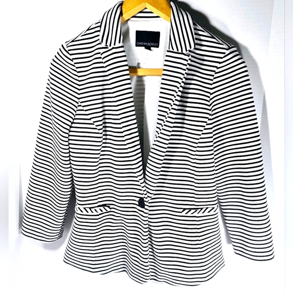 Cynthia Rowley Jackets & Blazers - Cynthia Rowley Blazer Large One Button Striped Black & White All Occasion